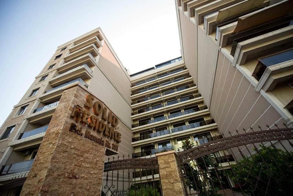 Apartament Laura Solid House ママイア エクステリア 写真